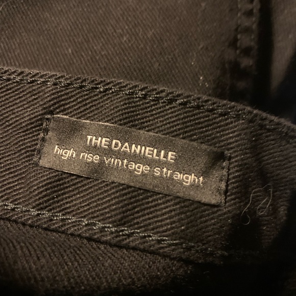We wore what THE DANIELLE BLACK HIGH RISE VINTAGE STRAIGHT LEG JEANS SIZE 23 - Picture 8 of 11
